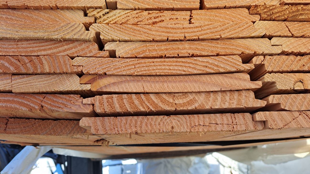 Douglasie Profilholz mit Wechselfalz 18x195 mm