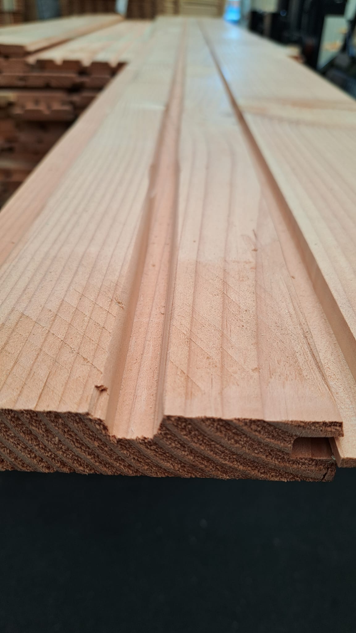 Douglasie-Profilholz-27x145mm