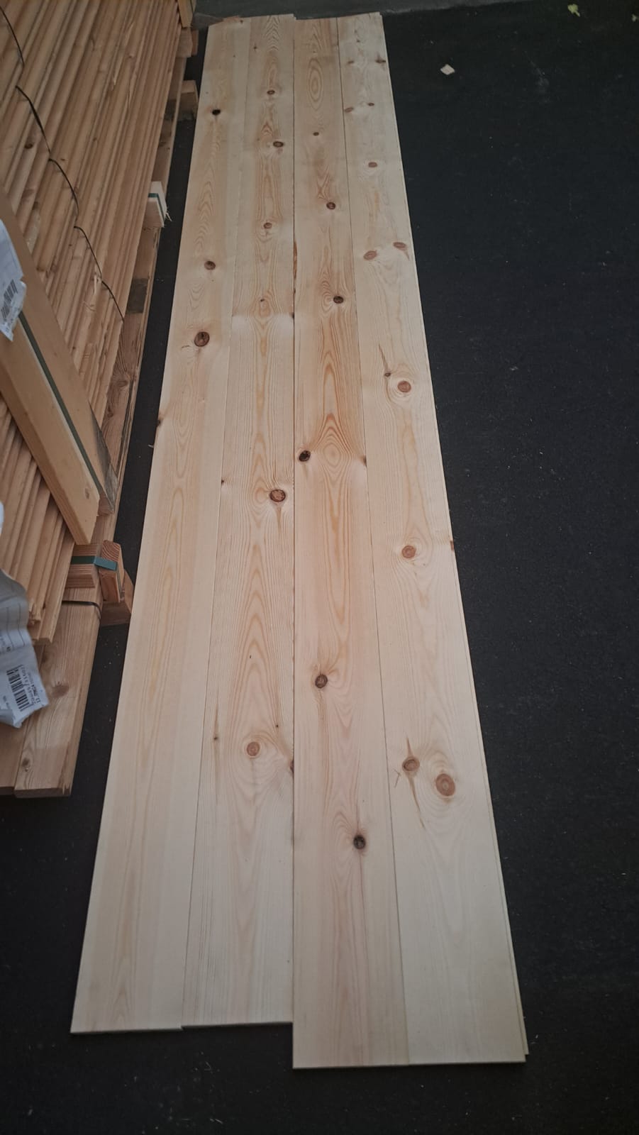 Kiefer-Massivholzdielen-27x146mm