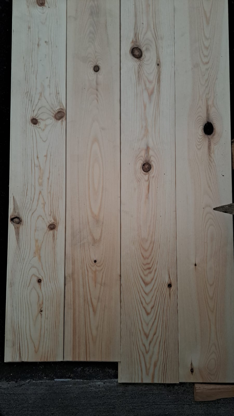 Kiefer-Massivholzdielen-27x146mm