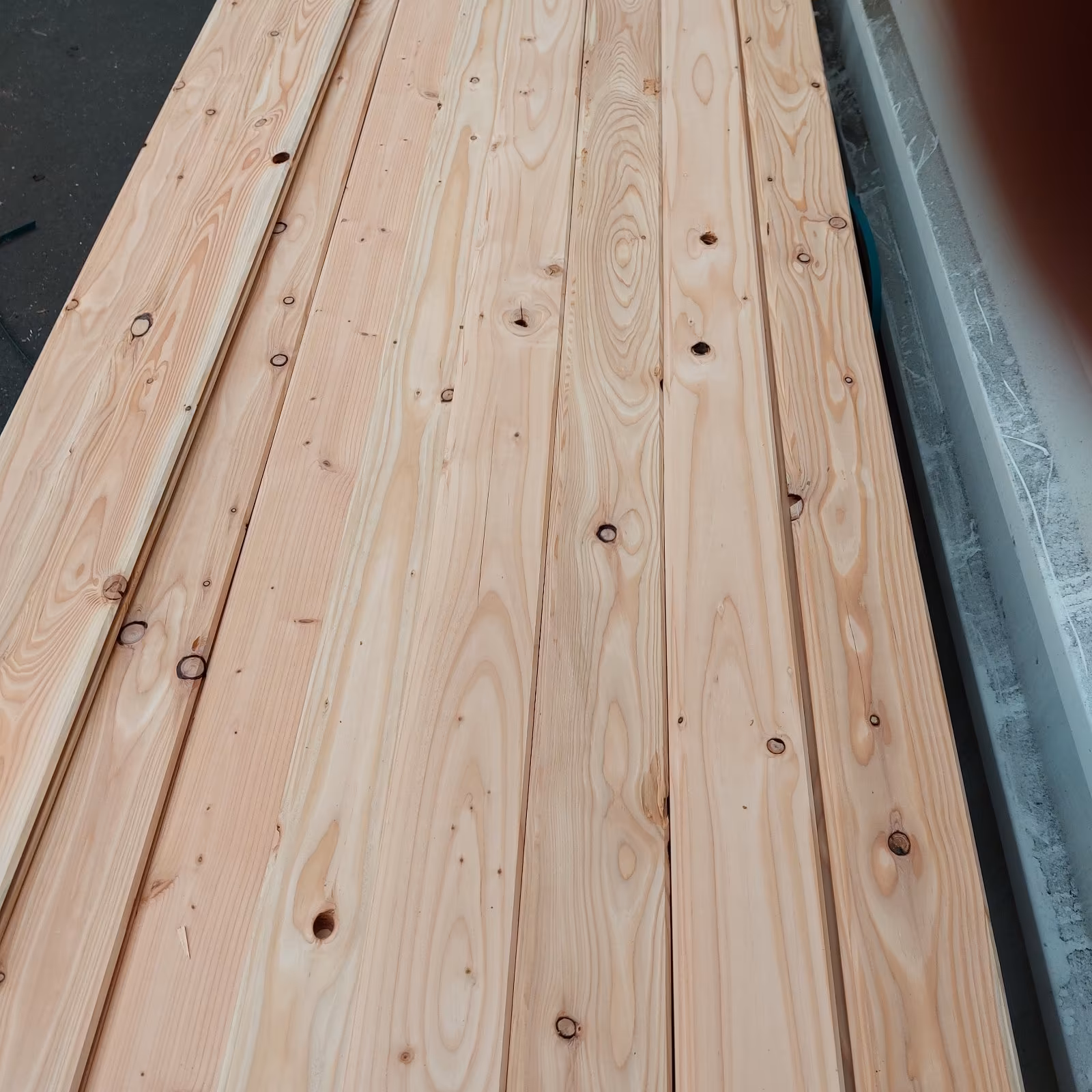 Laerche-Profilbretter-27x140mm